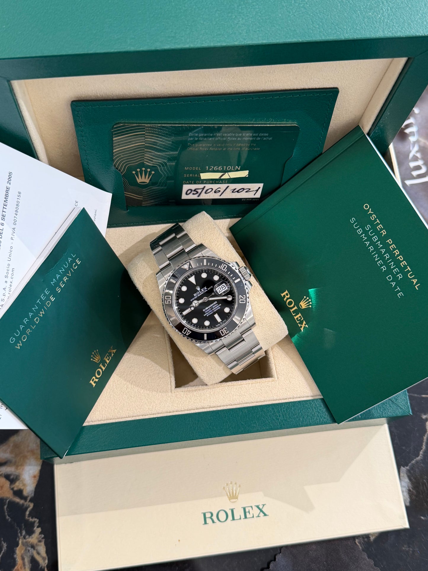 Sub date 41 mm 2021