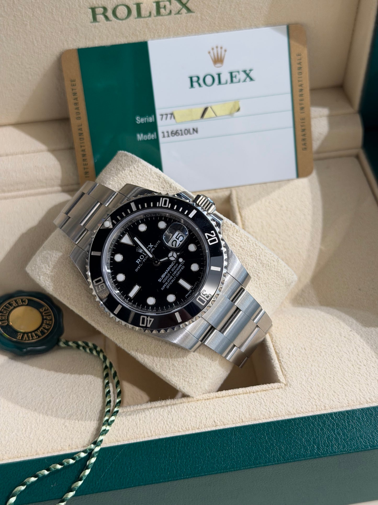 Sub date 40 mm  🖤😍